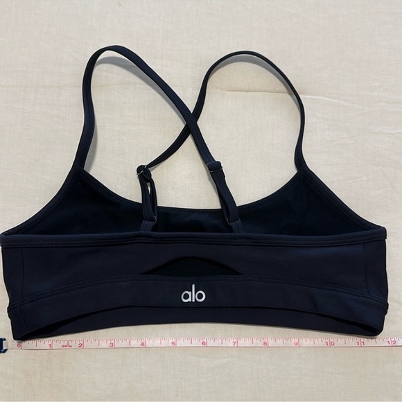 NWOT Alo Yoga Airlift Intrigue Bra in Dark Blue Size XS - Picture 5 of 11